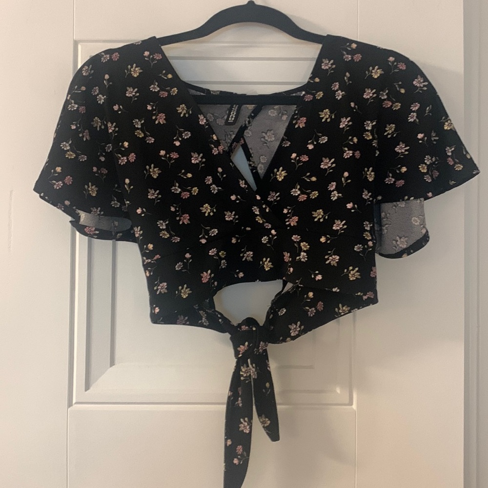 Floral Cropped Shirt